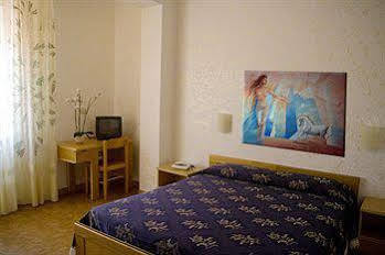 Hotel Ristorante Solari Briatico Extérieur photo